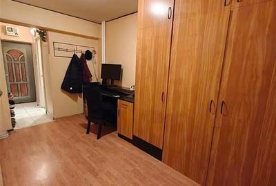 Apartament de vanzare cu 3 camere decomandat, cartierul Manastur Cluj Napoca Apartament de vanzare cu 3 camere decomandat, cartierul Manastur Cluj Napoca - 7