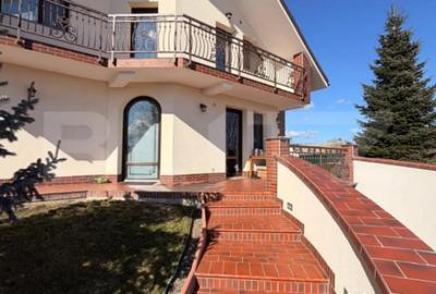 Casă cu 5 camere cu Teren 2743 Mp în Sud - 3