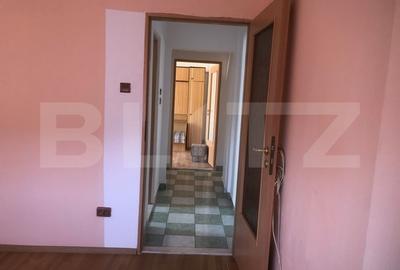 Apartament de vanzare, cu 3 camere, 63 mp, zona M16 - 9