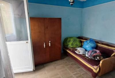 De vanzare apartament cu 2 camere, etaj intermediar, 40.500 euro - 1