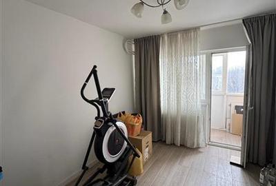 Apartament cu 3 camere semidecomandat în Alexandru Obregia - 9