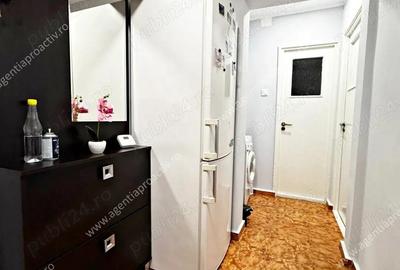 Apartament cu 2 camere decomandat în Micro 21 - 3