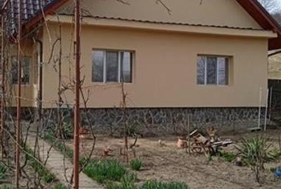 Casă individuală cu 4 camere cu Teren 1800 Mp în Negoiești - 3