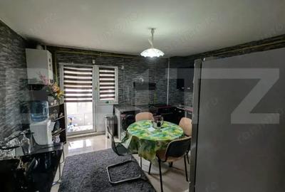 Casă cu 4 camere cu Teren 168 Mp în Central - 9