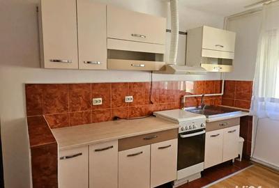 Apartament de inchiriat, 2 camere, zona Han Lama