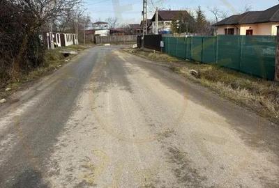 Teren de 2976 mp, în Smeura