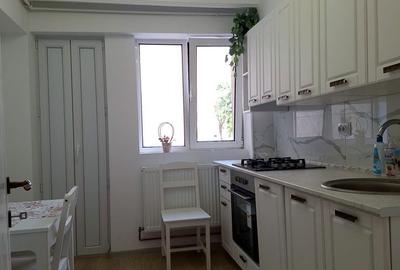 Apartament cu 3 camere decomandat în Central - 8
