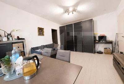 Apartament cu 2 camere semidecomandat în 1 Mai - 2