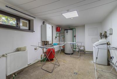 Vila cu piscina si garaj - 6 dormitoare - Pantelimon - 38