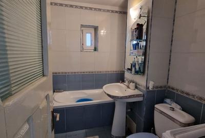 Apartament cu 2 camere decomandat în Central - 4