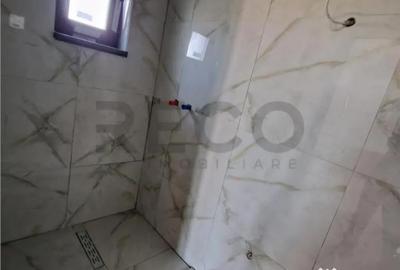 Casă cu 3 camere cu Teren 350 Mp în Borș - 8