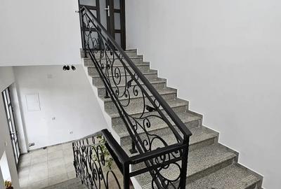 Vila cu spatiu pentru orice afacere - 8