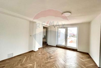 Casă de vânzare în zona Oncea, Str Ion Bogdan, teren 2.000 mp - 8