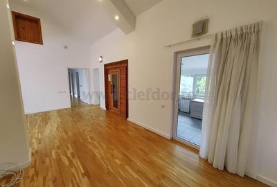 Vilă cu piscina langa British School - 14