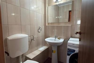 Apartament cu 3 camere decomandat, mobilat în 9 Mai - 10