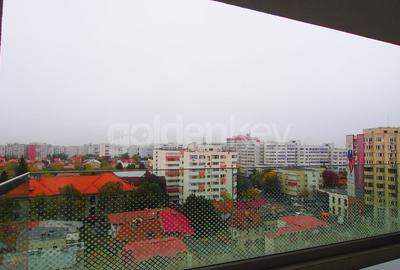 Apartament cu 3 camere si vedere panoramica aspura zonei - 9