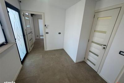 Spațiu comercial, de 40 mp, în Petrești - 11
