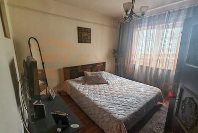 Apartament cu 3 camere decomandat, mobilat în Casa de Cultură - 2