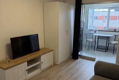 Garsonieră semidecomandată în Theodor Pallady