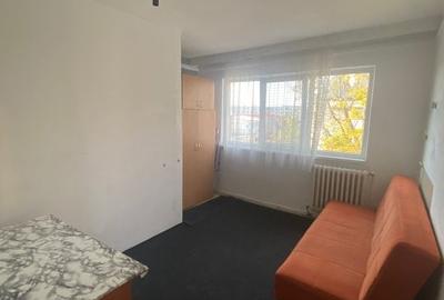 Apartament 3 camere etaj 3/4, zona Alexandru cel Bun - 4