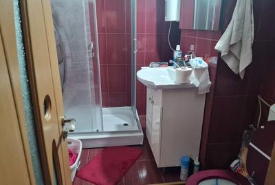 Apartament cu 3 camere decomandat în Central - 2
