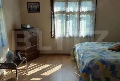 Casa la munte, 5 camere, 4800 mp teren, zona Ocolis - 2