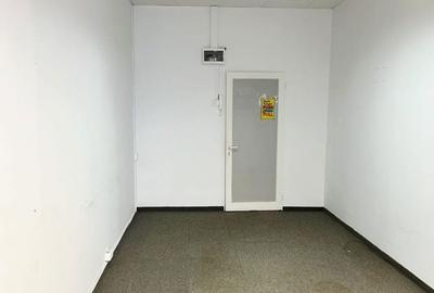 Spațiu comercial, de 28 mp, în Podu Roș - 3