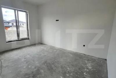 Casă cu 4 camere cu Teren 500 Mp în Unirea