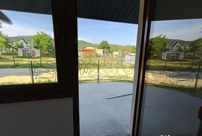 Casă cu 2 camere cu Teren 600 Mp în Tăuții-Măgherăuș - 1
