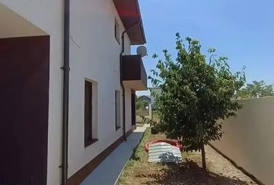Vila Noua De Vanzare 4 Camere Afumati | Curte 300 MP - 9