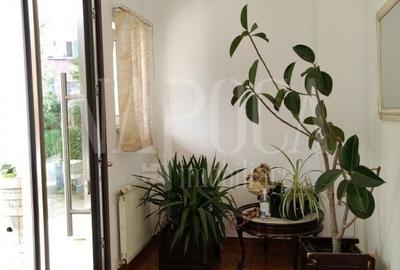 Casă individuală cu 11 camere cu Canalizare în Zorilor - 19