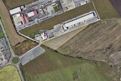 Teren de 10200 mp, în Central - 1