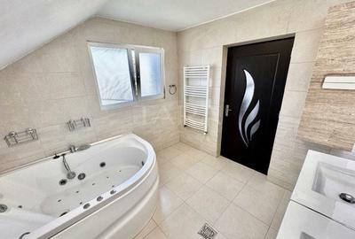 Casă individuală cu 7 camere cu Canalizare în Andrei Mureșanu - 8