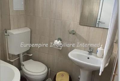 De inchiriat vila cu 7 camere, zona Mamaia Nord - 1