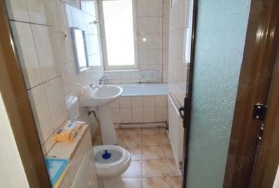 Proprietar, Inchiriez apartament 2 camere PITESTI ULTRACENTRAL Magazin TRIVALE - 7