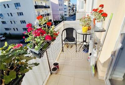 Apartament cu 3 camere decomandat în Turnișor - 3