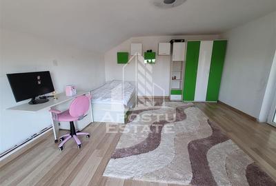 Casa individuala la intrare in Sag, teren de 1.800 mp,  comision 0 - 13