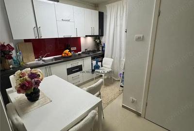 Apartament cu 3 camere decomandat în Giurgiului