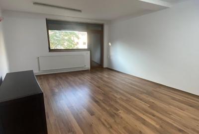 Vila Interbelica Restaurata - Eleganta Istorica si Confort Modern - 6