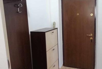 Garsonieră decomandată în Central - 7