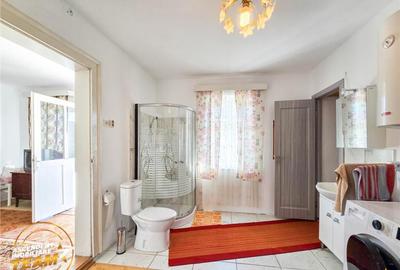 Casă cu 3 camere cu Garaj în Araci - 9