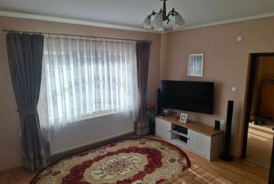 Casă cu 3 camere în Sântandrei - 8