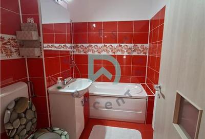 Apartament cu 2 camere decomandat în Tractorul - 11