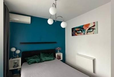 Apartament cu 4 camere decomandat, mobilat în Titan