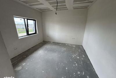 Casă cu 3 camere cu Teren 450 Mp în Lazuri - 11