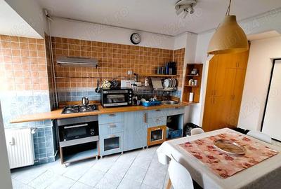 Apartament cu 2 camere decomandat în Văcăresti - 1