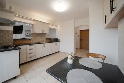 Apartament cu 2 camere decomandat, mobilat în P-ța Unirii - 5