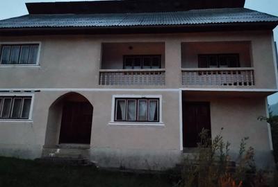 Casă individuală cu 4 camere cu Teren 39927 Mp în Valea Vișeului - 6