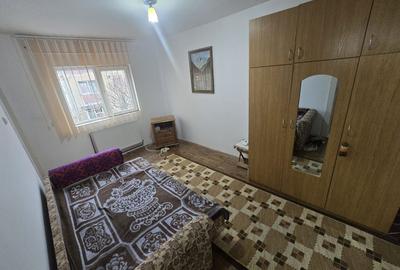 Zona Soarelui. Centrala. Geamuri termopan. - 1