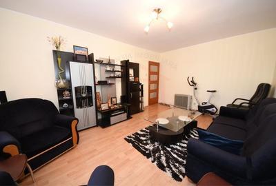Apartament cu 2 camere decomandat, mobilat în - 1